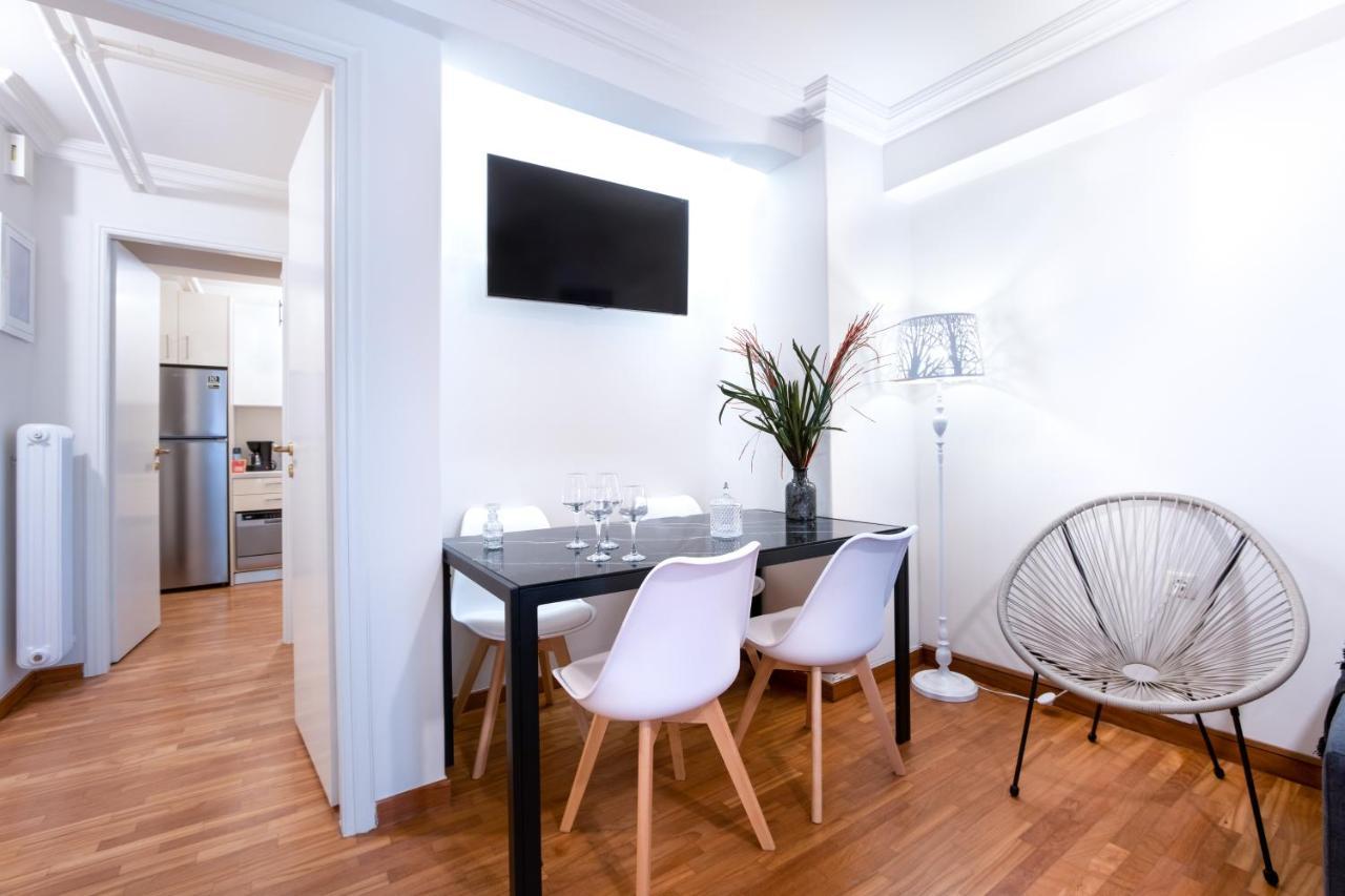 Glamorous Apt In Kolonaki アテネ エクステリア 写真